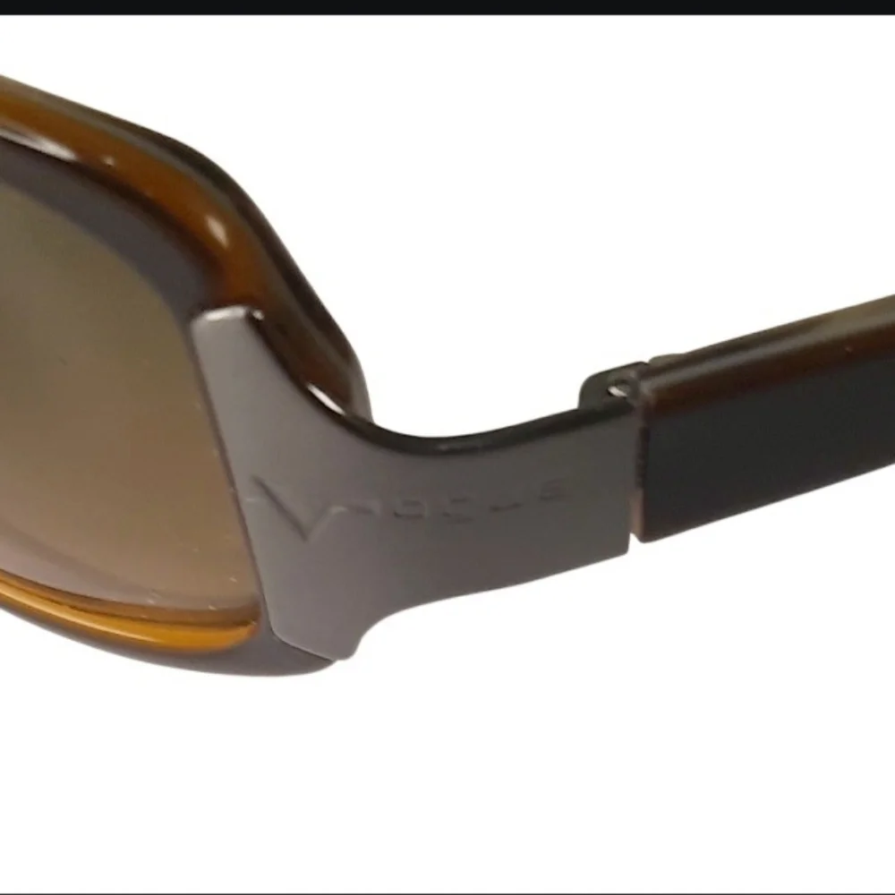Vogue Sunglasses VO2324-S Made In Italy Vintage Rare Brown Frames